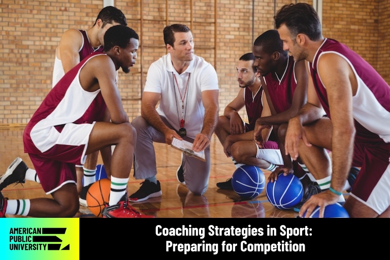 coaching-strategies-in-sport coach and team discussing coaching strategies in sport