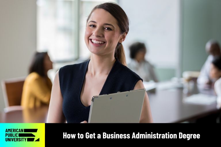 how-to-get-a-business-administration-degree business administration degree student