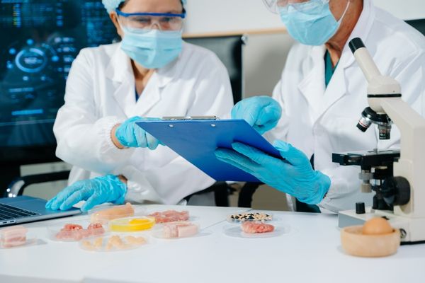 biology degree students